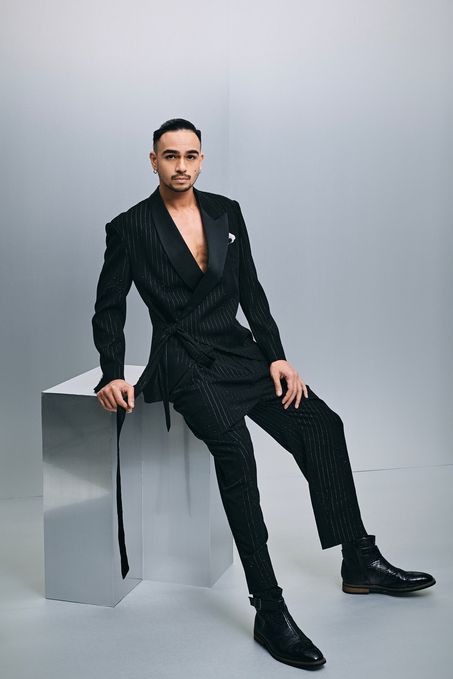 Ezra hybrid suit in crystalized pin stripe