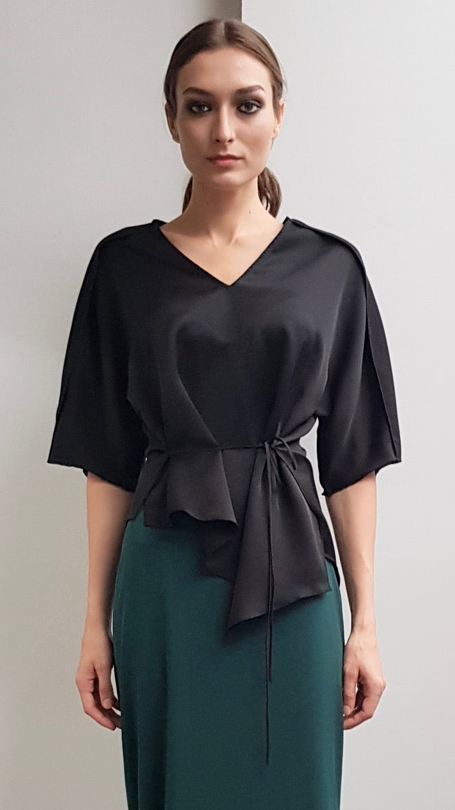 YASMIN BLACK ASYMMETRICAL TOP
