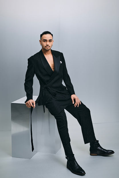 Ezra hybrid suit in crystalized pin stripe