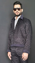 Load image into Gallery viewer, Tristan Harrington leopard jacquard jacket
