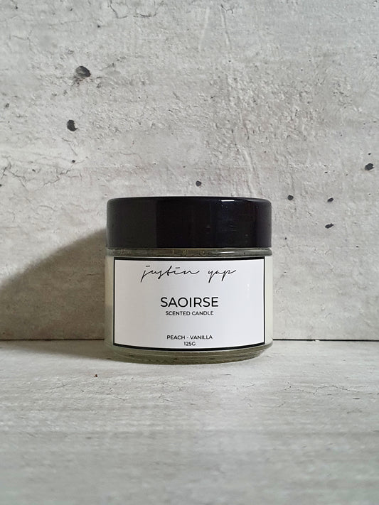 Saoirse Soy Wax Candle - Peach / Vanilla