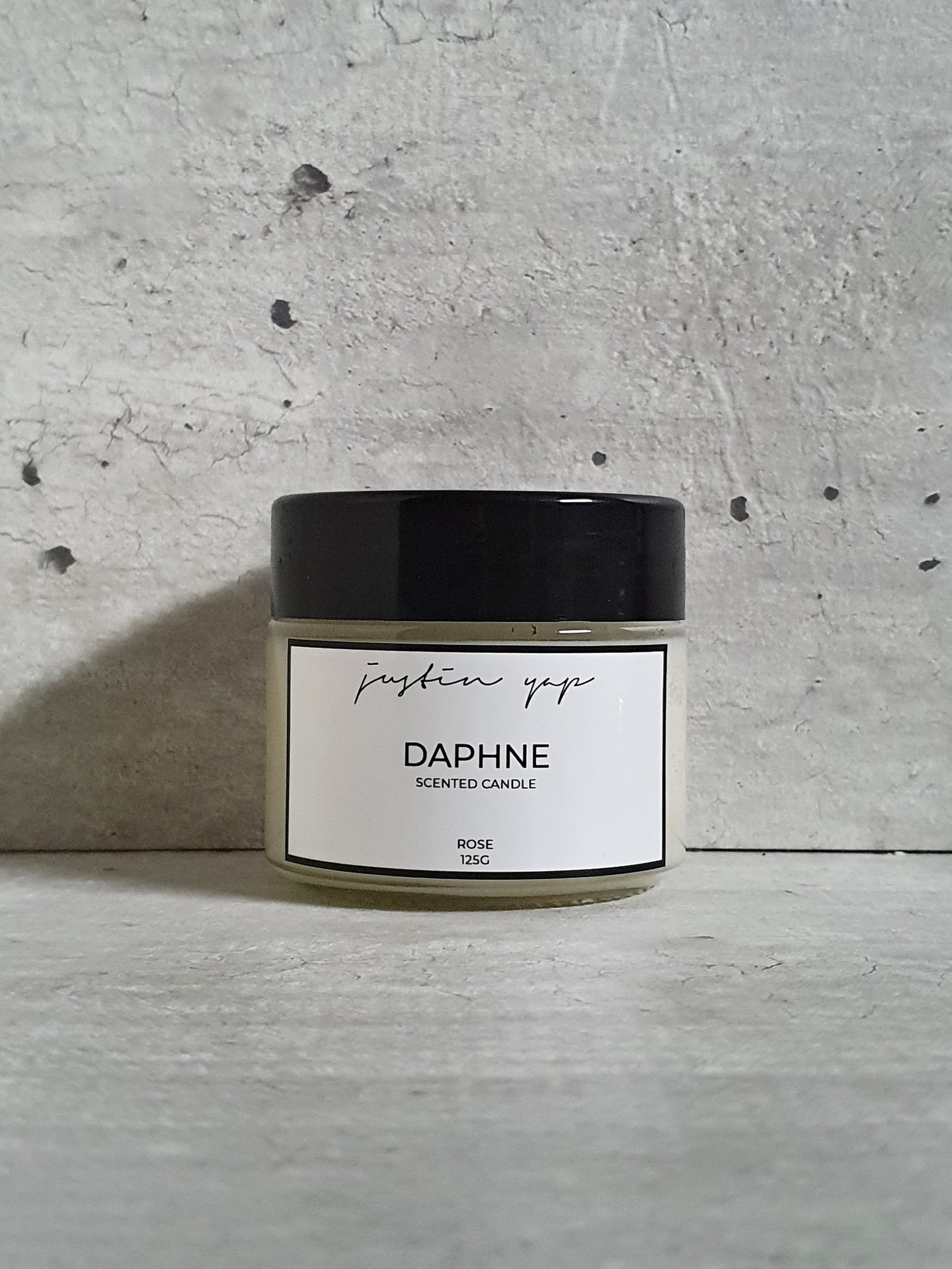 Daphne Soy Wax Candle - Rose