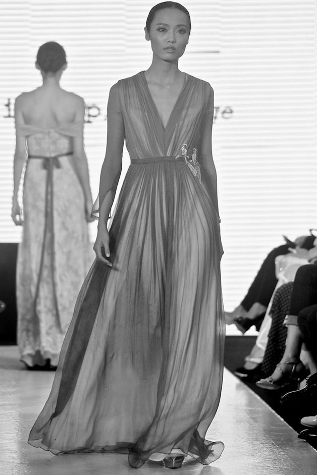 Arianna crinkled silk chiffon half sleeve fly away dress