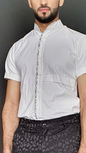 Load image into Gallery viewer, Kaylan short sleeve poplin shirt

