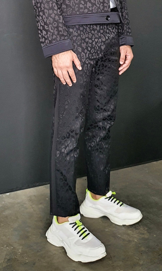 Logan slim jacquard pants